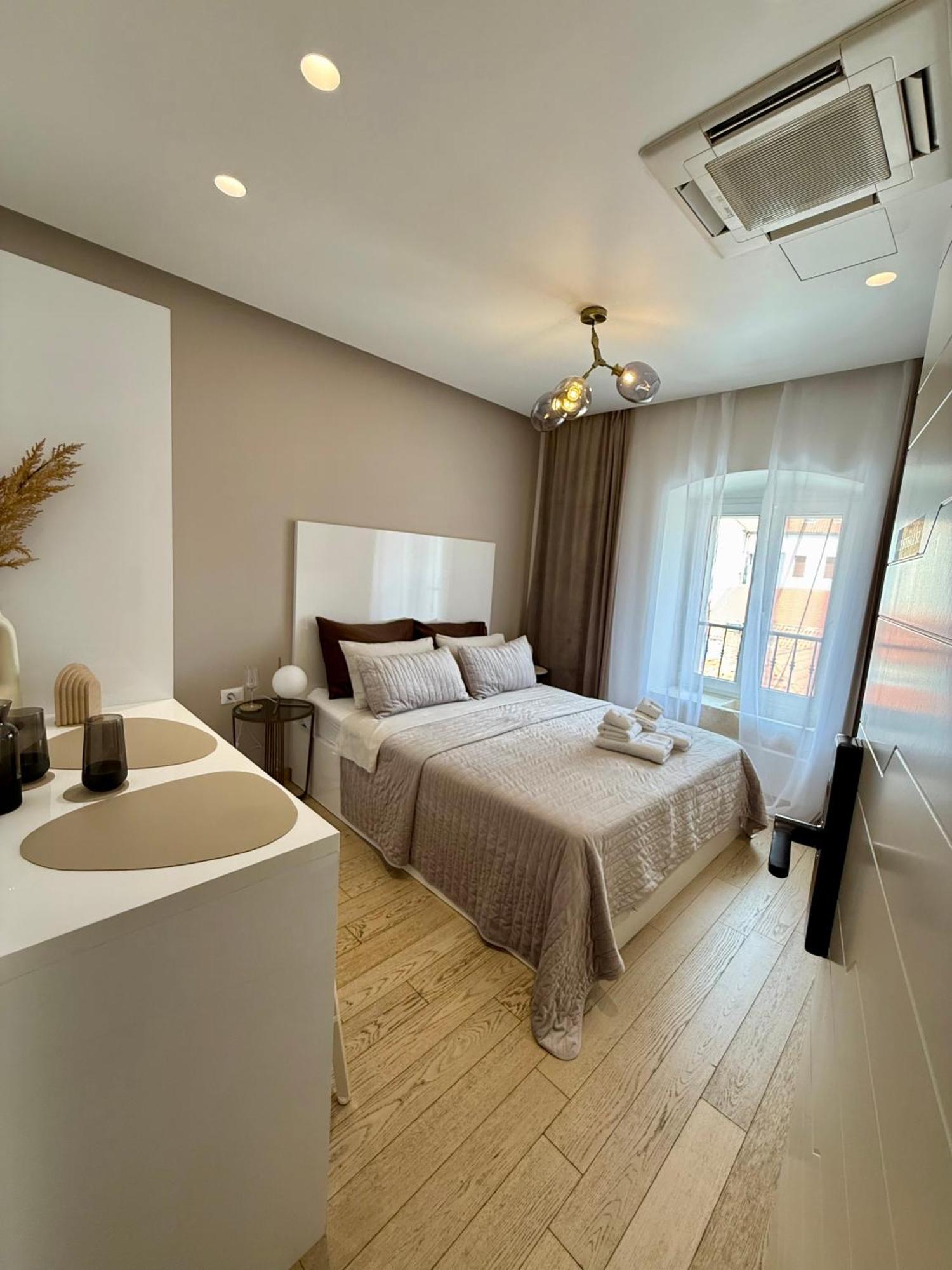 Skyfall Guest house 4*