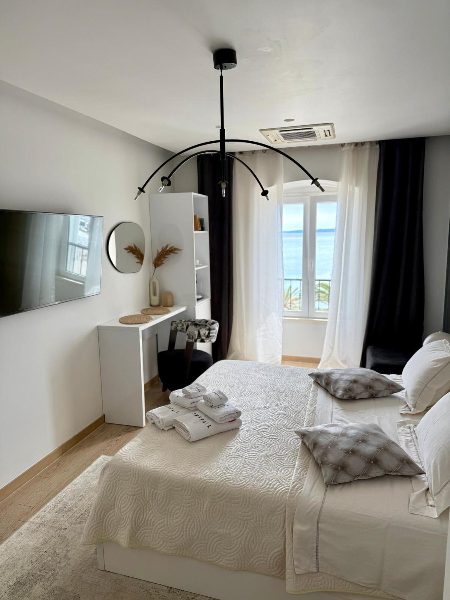 Skyfall Guest house 4*